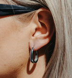 Load image into Gallery viewer, Maeve Hoops