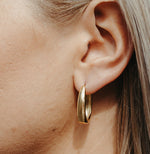 Load image into Gallery viewer, Maeve Hoops