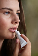 Load image into Gallery viewer, Lip Punch - Intensive Lip Balm