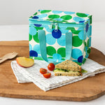 Load image into Gallery viewer, Blue Daisy Insulated Lunch Bag