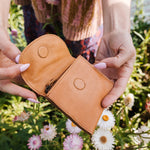 Load image into Gallery viewer, Making waves purse