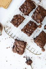 Load image into Gallery viewer, Flour & Dough CHEWY CHOCOLATE BROWNIE BAKING MIX