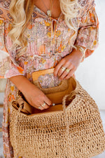 Load image into Gallery viewer, Versa Weave Tote - Tan
