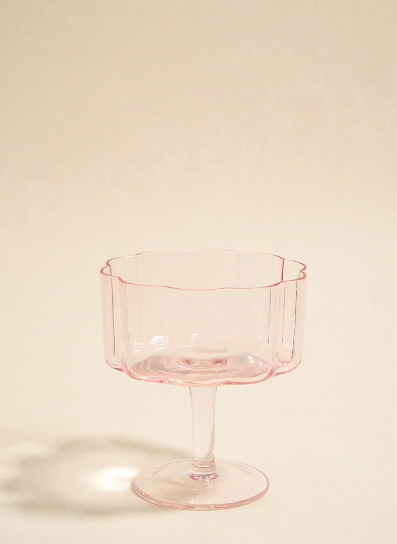 Bloom Wavy Pink Short Cocktail Glass