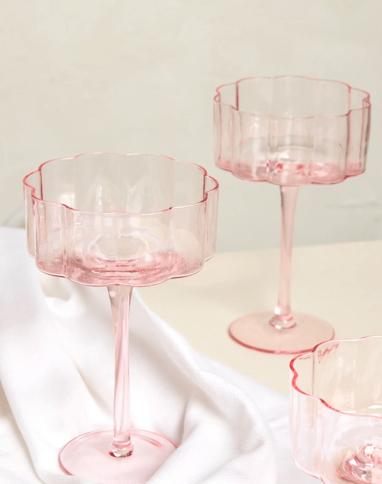 Bloom Wavy Pink Cocktail Glass