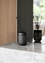 Load image into Gallery viewer, Smith &amp; Co. Diffuser 200ml - Tabac &amp; Cedar Wood
