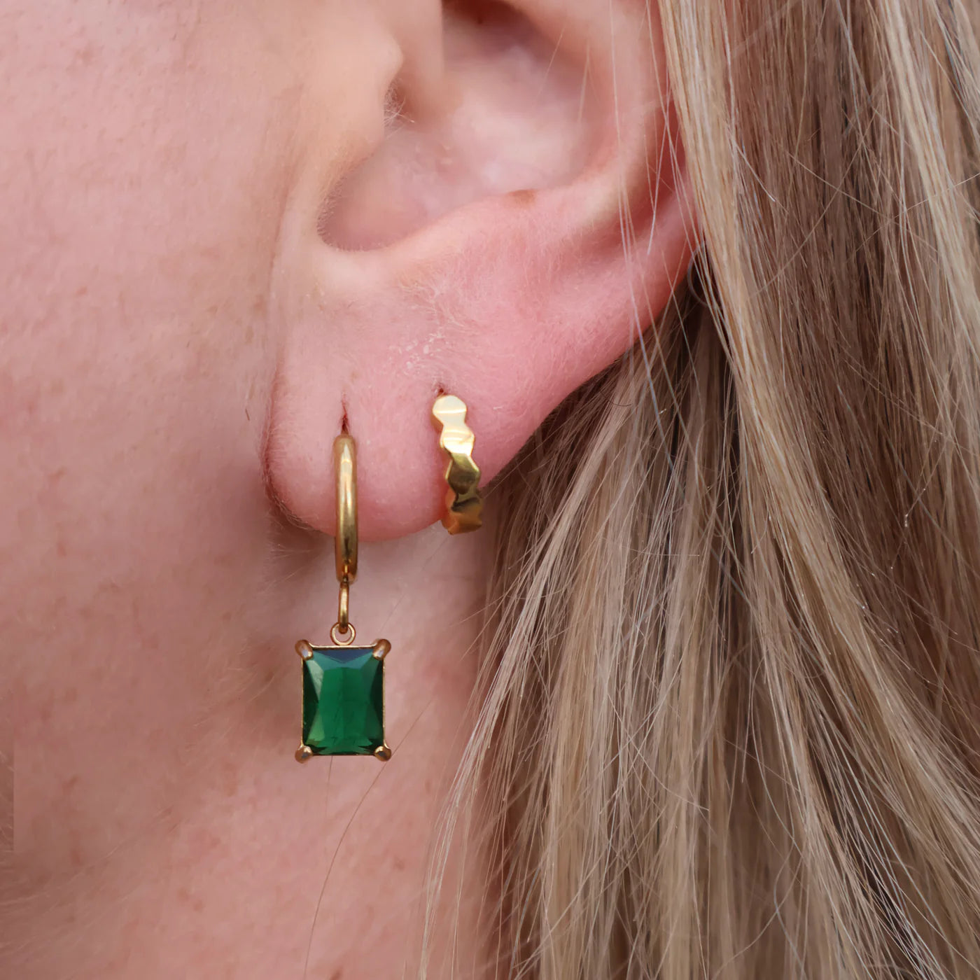Ivy hoop earrings gold
