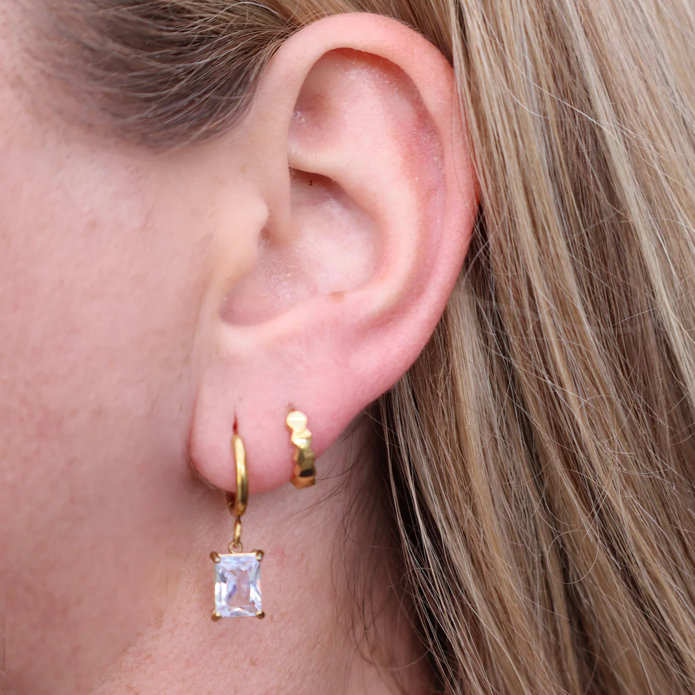 Ivy hoop earrings gold