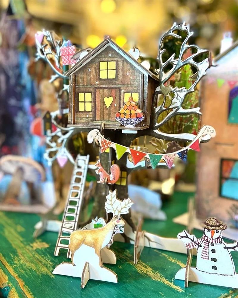 Roger La Borde - Treehouse Blue - Christmas Advent Calendar Pop & Slot