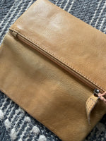 Load image into Gallery viewer, Keiva purse Dusky Robin
