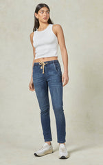 Load image into Gallery viewer, Active Ankle Length Jeans in Classic Mid
