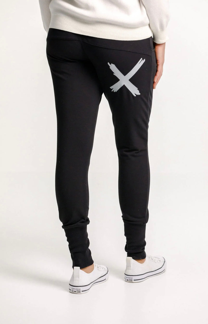 Apartment pants Winter Black with Pewter X